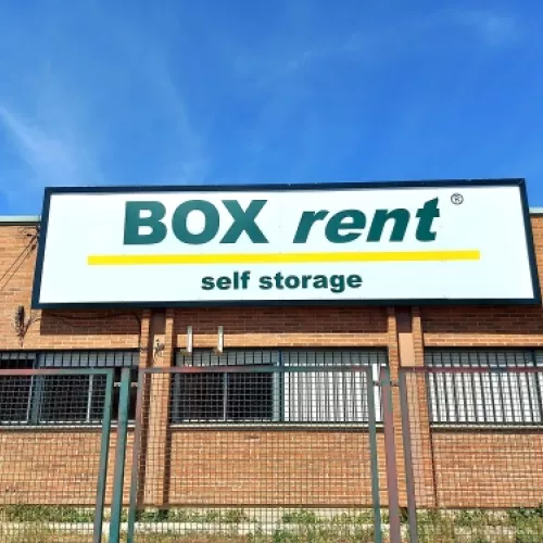 Trasteros en calle Estaño